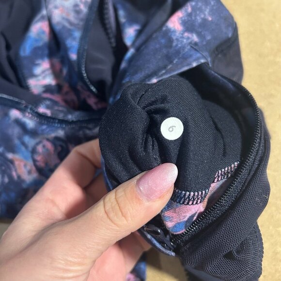 Lululemon If You're Lucky Jacket Sz 6 Moody Mirage Bark Berry Deep Naval Blue - Picture 5 of 5